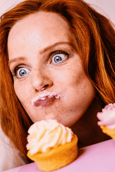Que manger quand on a faim avant ses règles ?