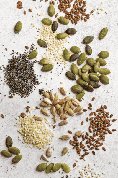 seed cycling : consommation de graines oléagineuses ciblées pour chaque phase du cycle menstruel