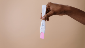 Comment savoir si on est enceinte sans test de grossesse ? | MoonFlow