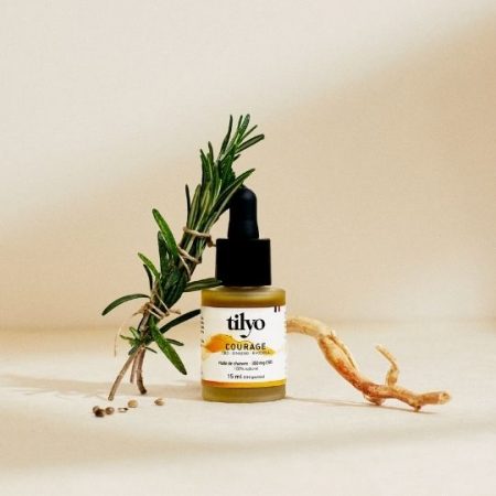 6-450×450 - MoonFlow patience tilyo CBD règles douloureuses et syndrome prémenstruel
