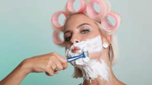 Traitements naturels et durables pour l'hirsutisme féminin
