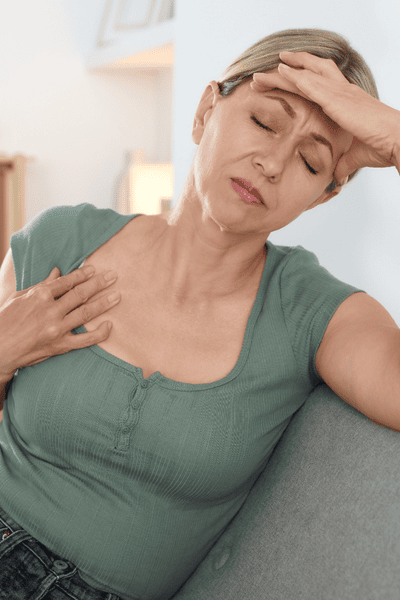 symptomes-insuffisance-ovarienneInsuffisance ovarienne prématurée : cause, diagnostic, traitement et micronutrition - MoonFlow